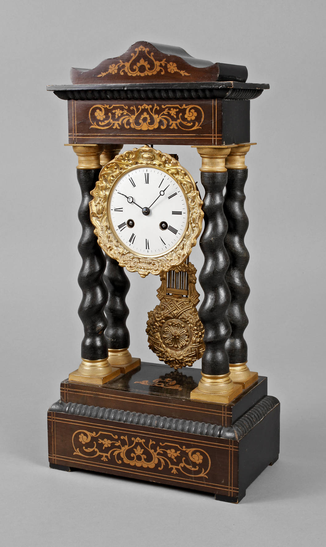 Portaluhr Frankreich