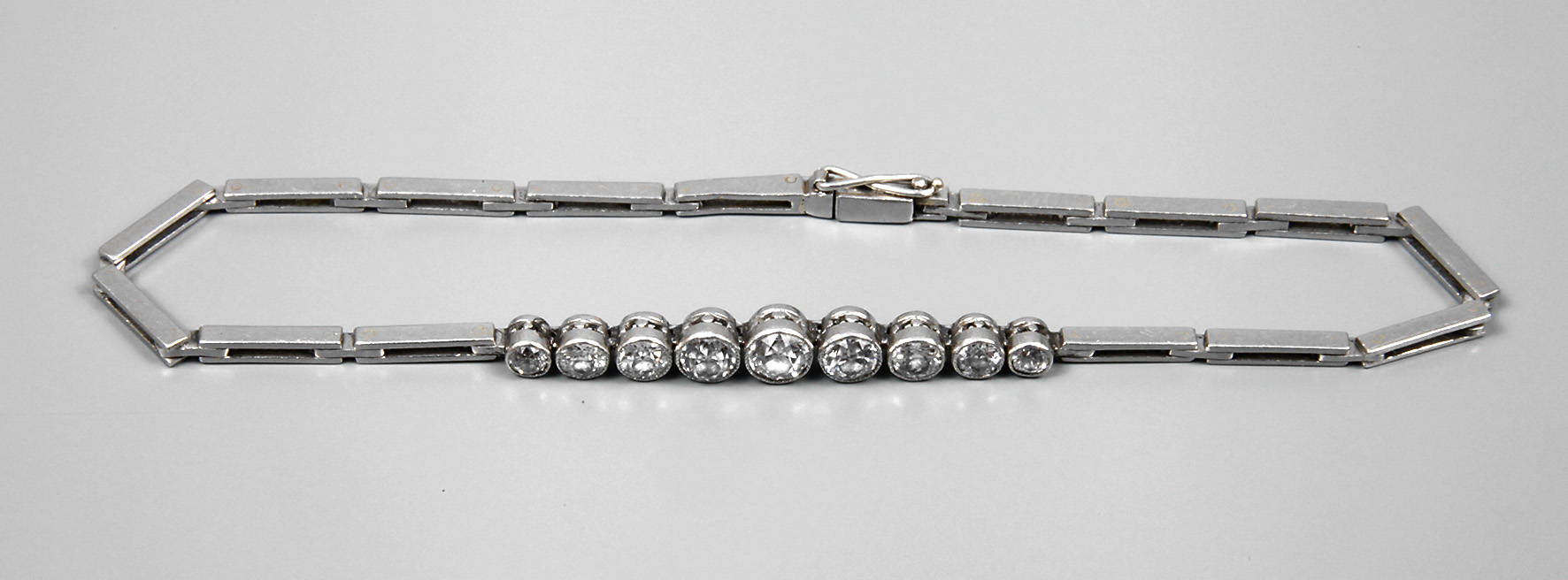 Platinarmband mit Diamantbesatz ca. 1 ct