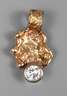 Anhänger als Nugget mit Brillant von 0,45 ct