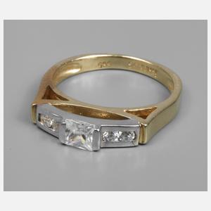 Damenring mit Zirkonia