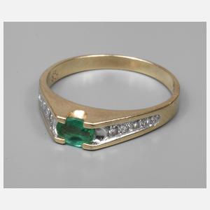 Damenring mit Smaragd