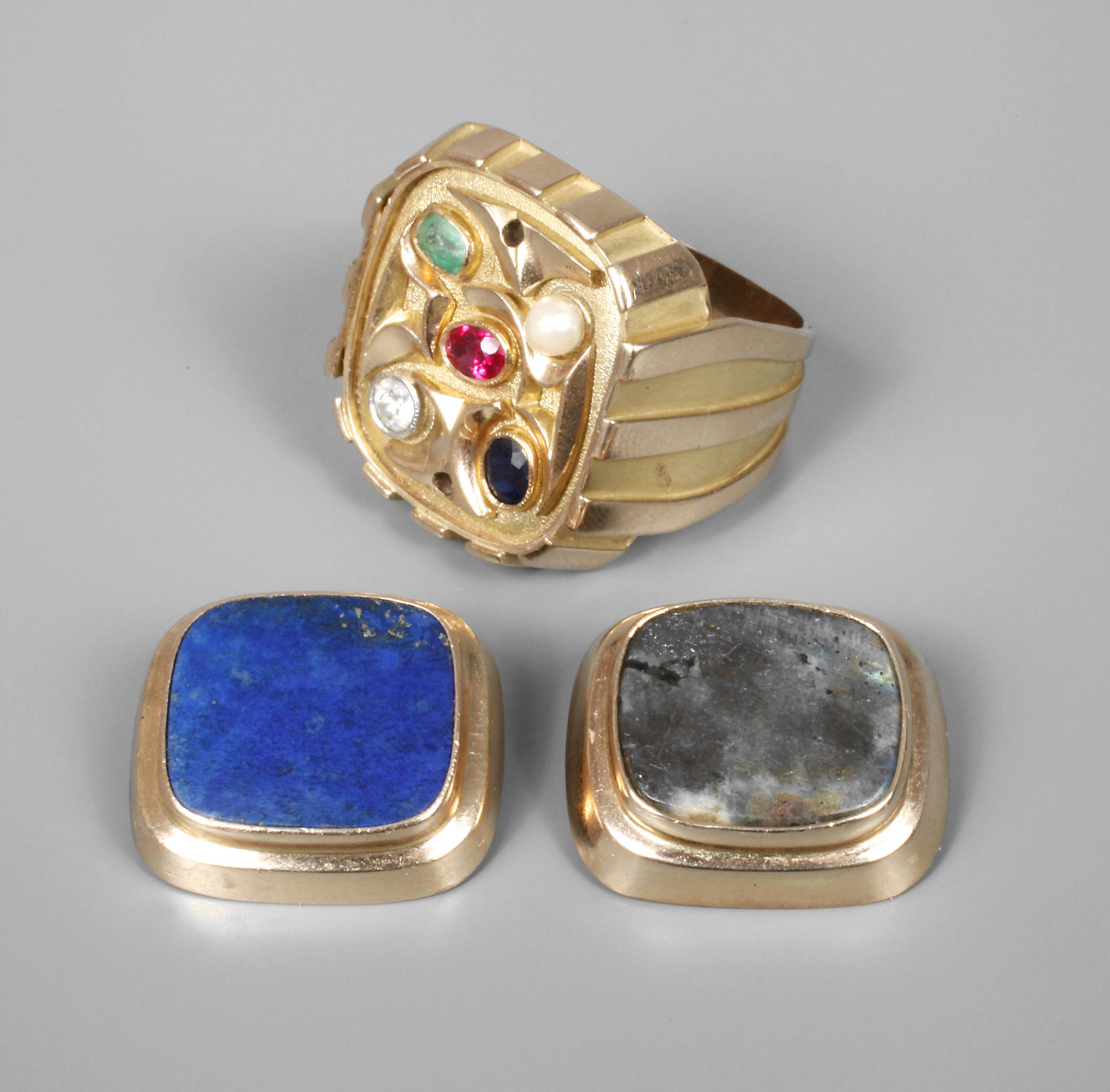 Herrenring mit auswechselbarem Ringkopf