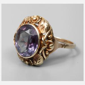 Damenring mit synthetischem Alexandrit