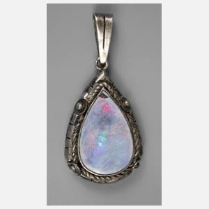 Anhänger mit Edelopal