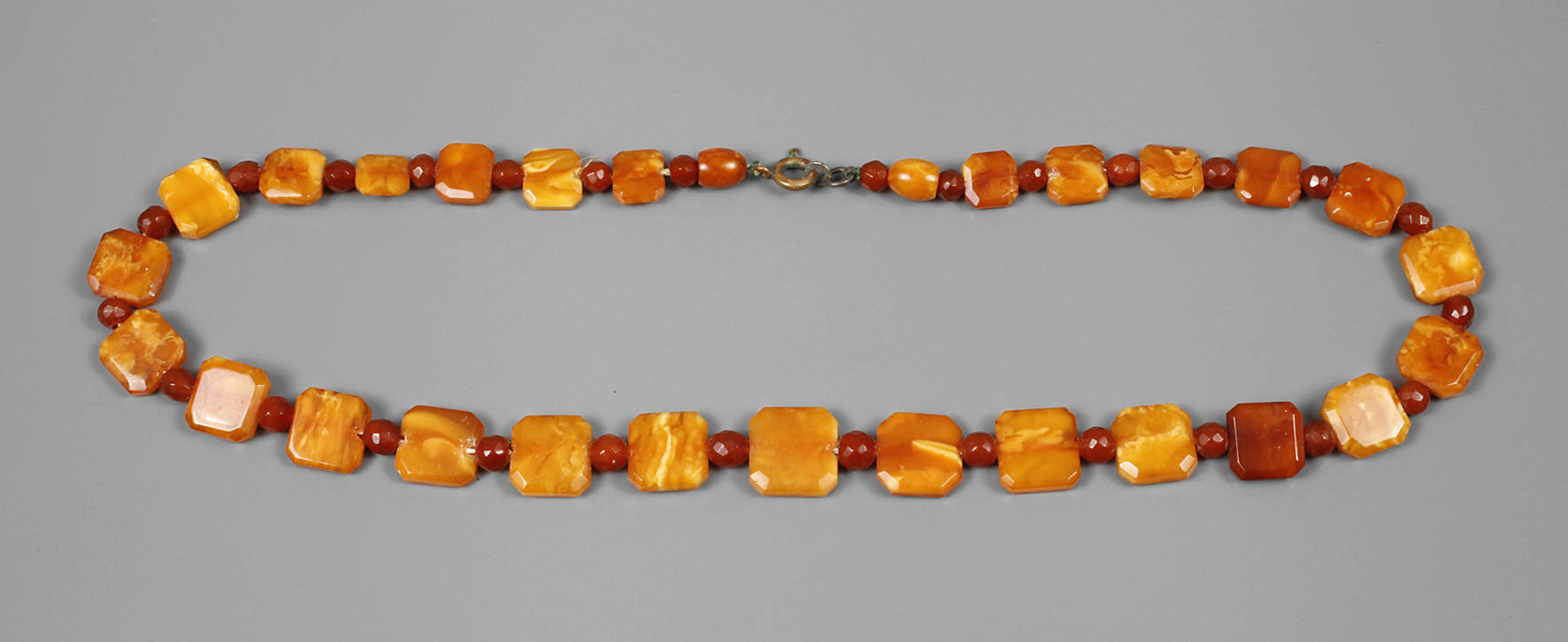 Bernsteinkette