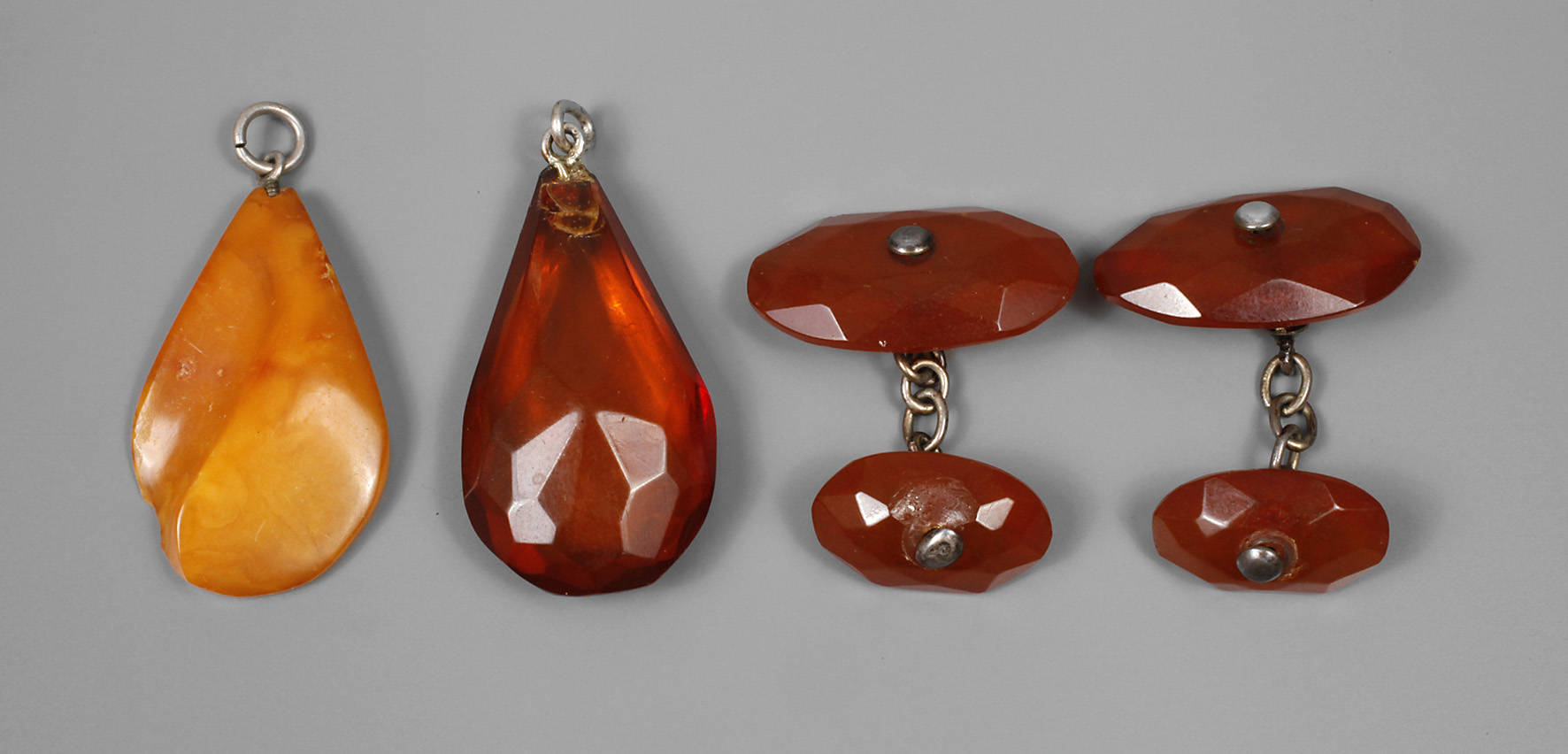 Konvolut Bernsteinschmuck