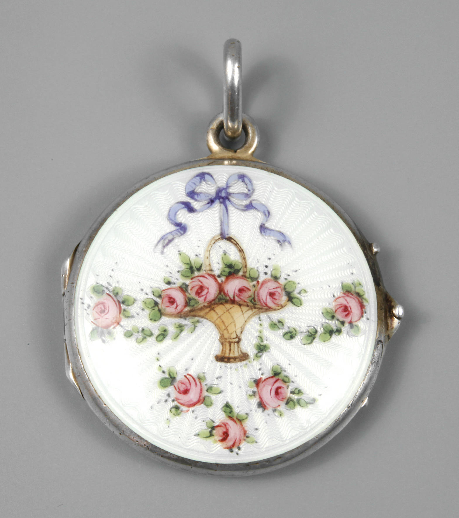 Feines Emailmedaillon