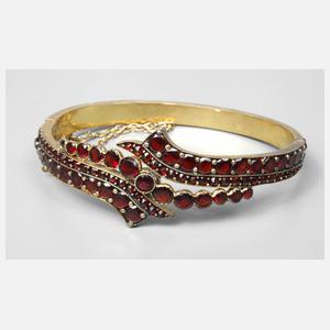 Armreif mit Granatbesatz