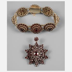 Zwei Teile Granatschmuck