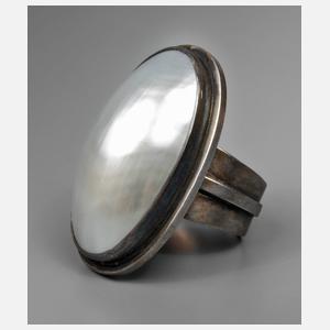 Damenring mit Perlmutt