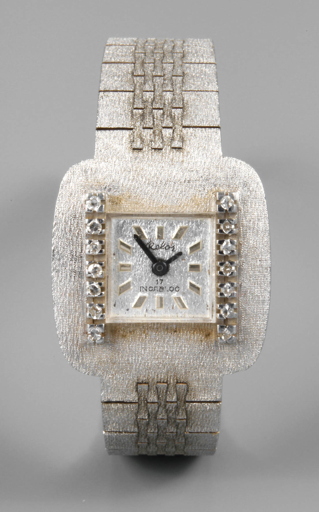 Damenarmbanduhr Weißgold mit Diamantbesatz