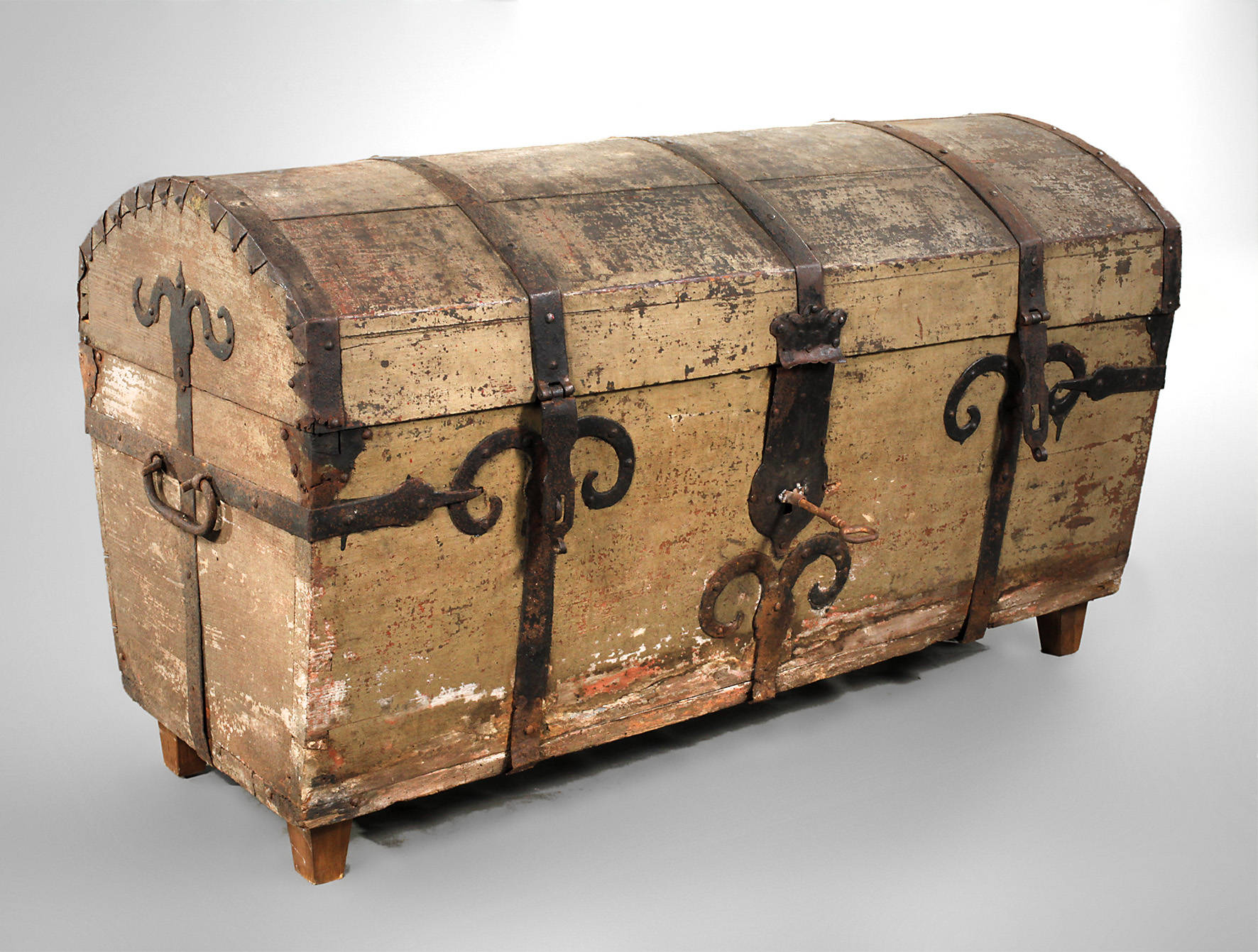 Runddeckeltruhe Barock