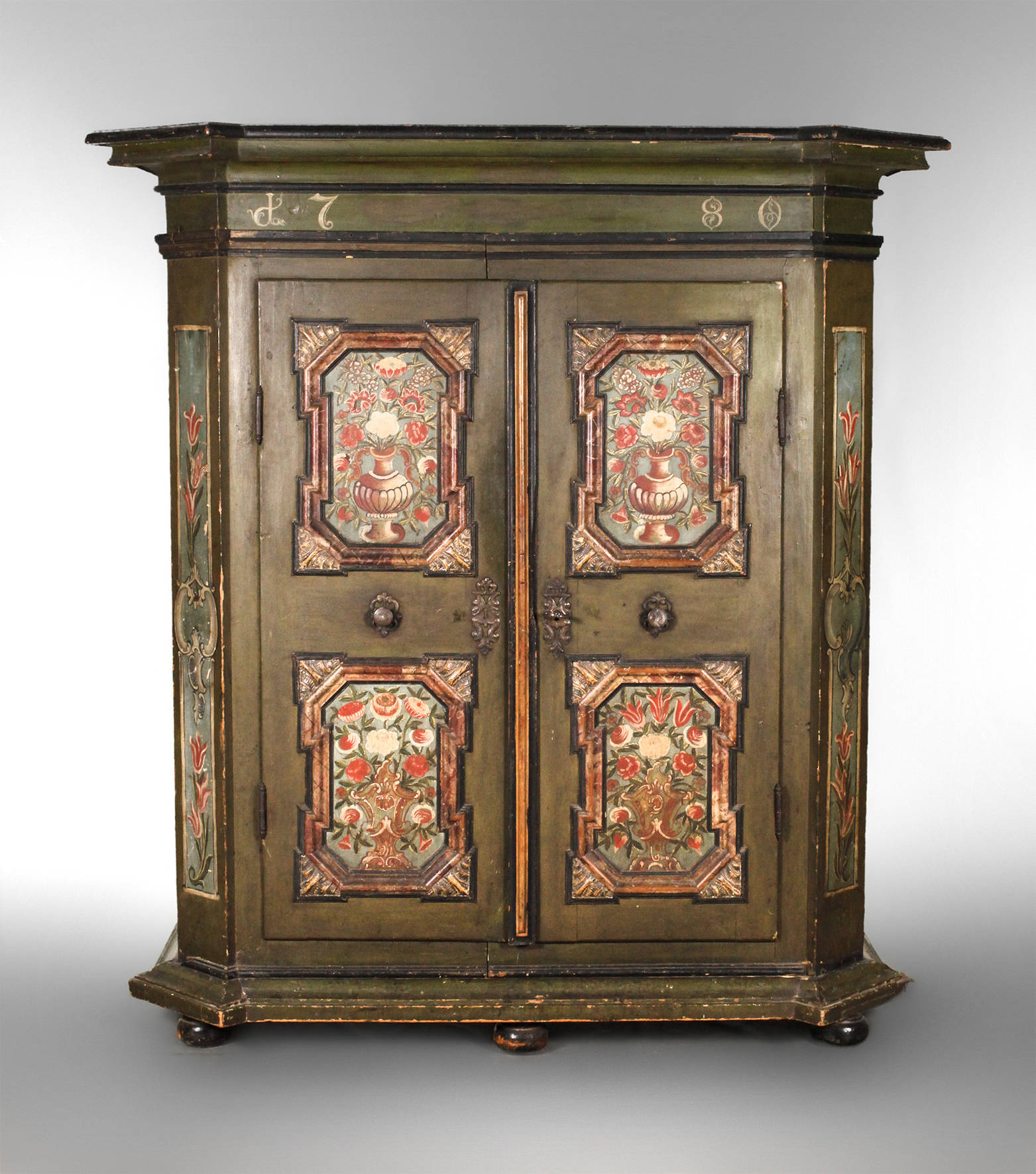 Salzburger Bauernschrank