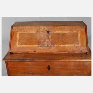 Schrägklappensekretär