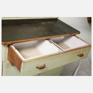 Küchenschrank Roesler