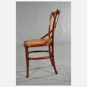 Vier Stühle Bugholz