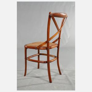 Vier Stühle Bugholz