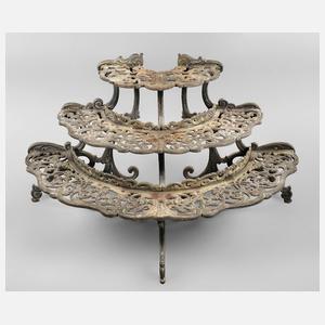 Blumenetagere Eisenguss