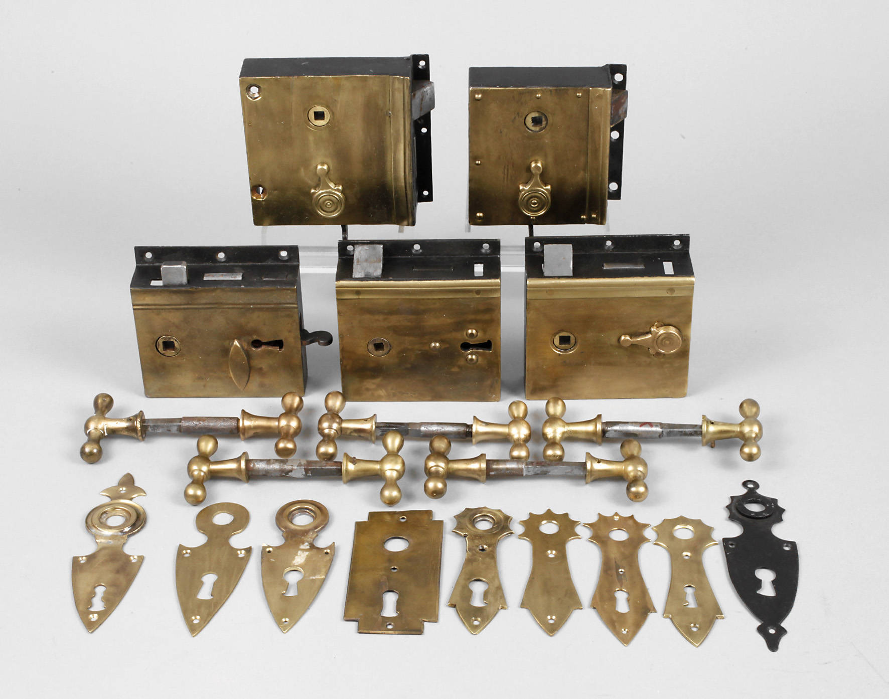 Fünf Kastenschlösser Biedermeier