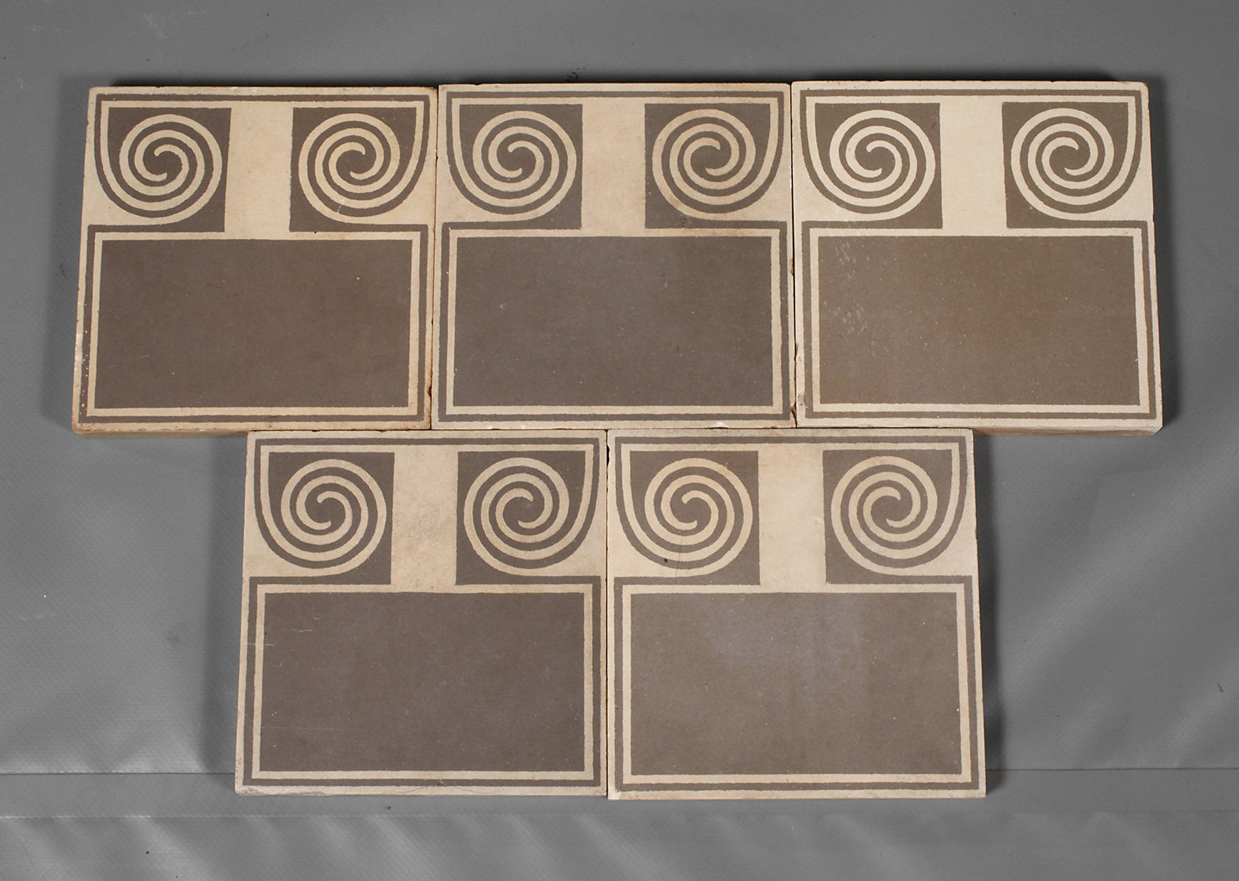 Fünf Fliesen Peter Behrens