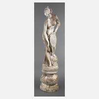 Große Gartenfigur111