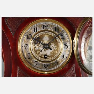 Regaletagere mit Uhr