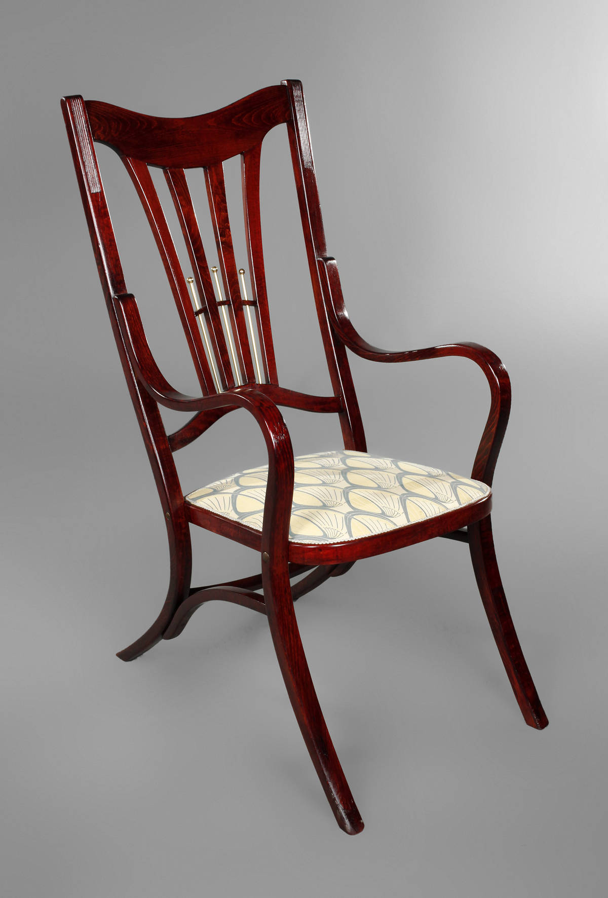 Großer Jugendstilsessel