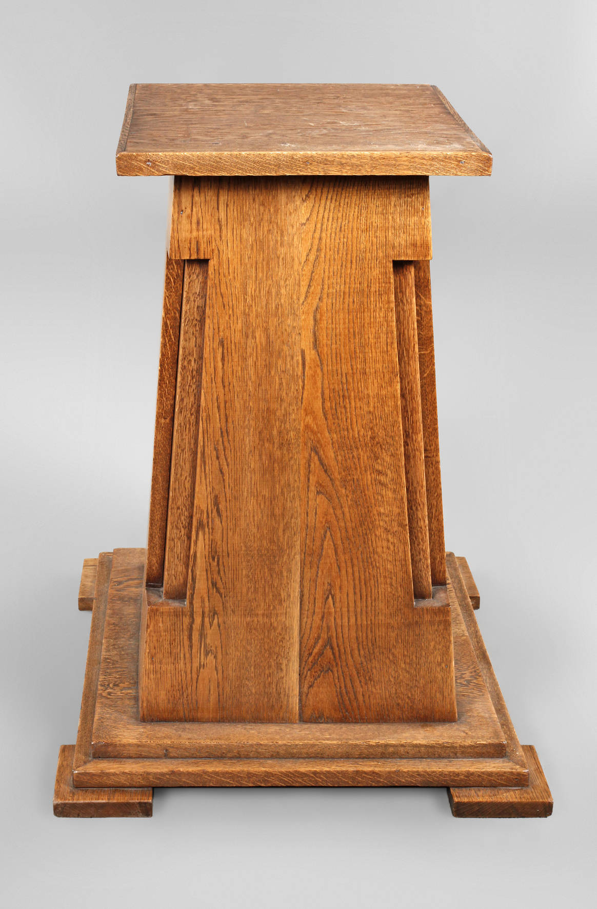 Jugendstil-Postament