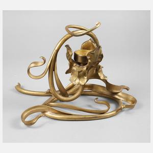 Kerzenleuchter als Irisblüte