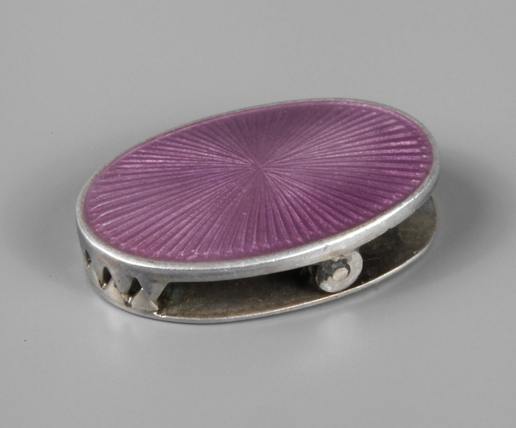 Martin Mayer, feiner emaillierter Clip