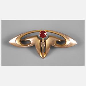 Goldbrosche mit Rubin