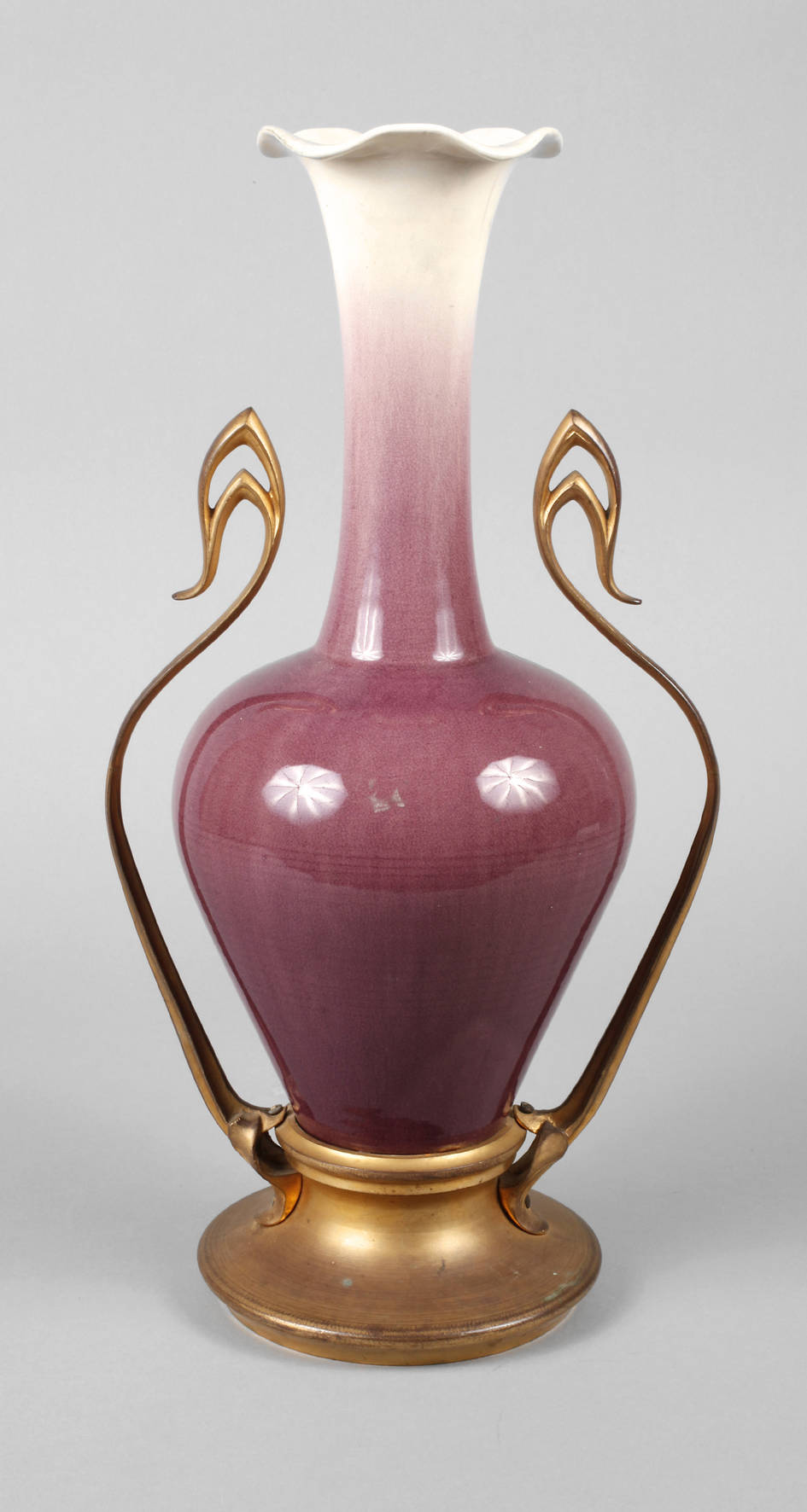 Jugendstilvase mit Bronzemontierung