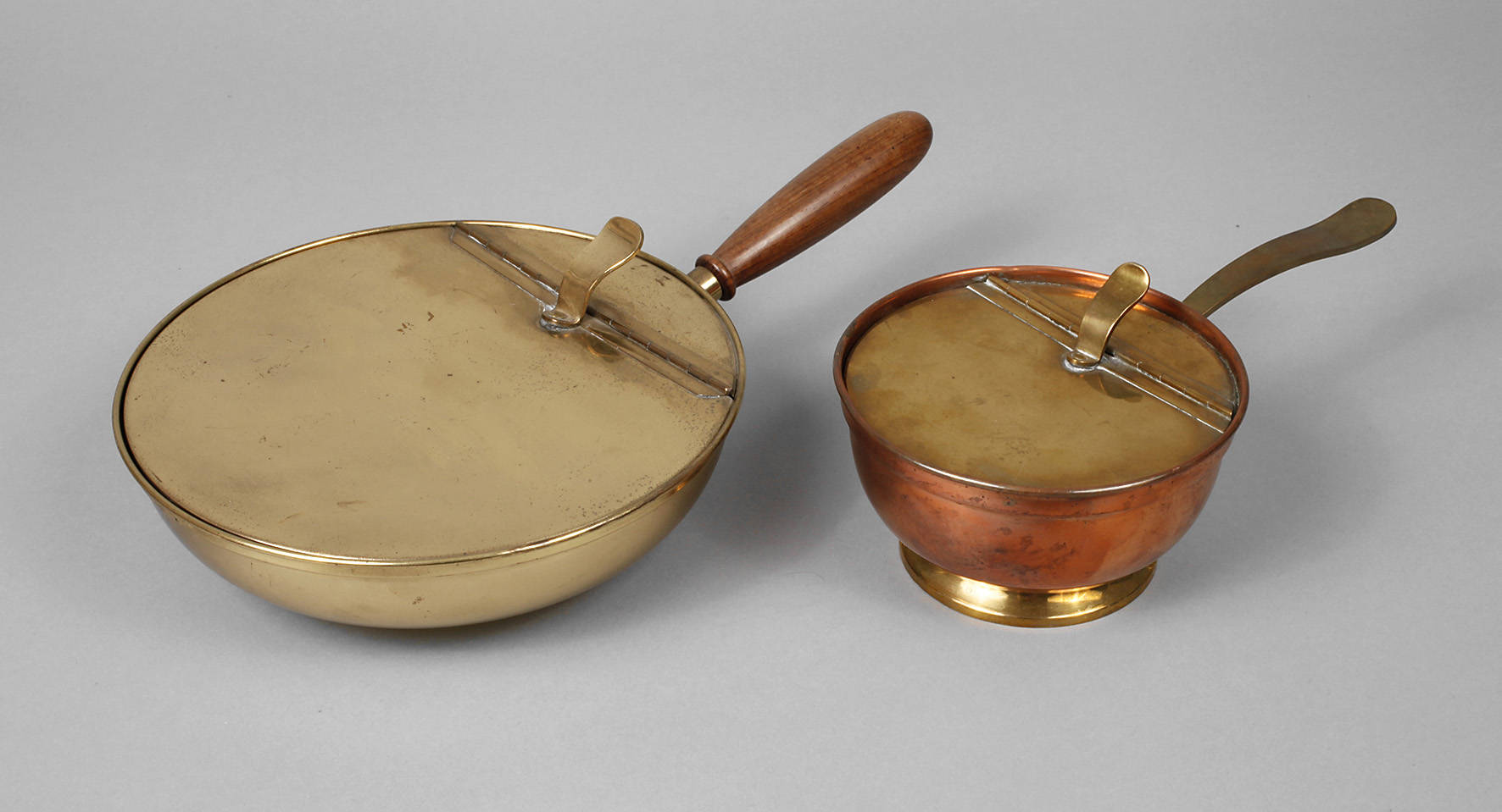 Harald Buchrucker zwei Gefäße in Pfannenform