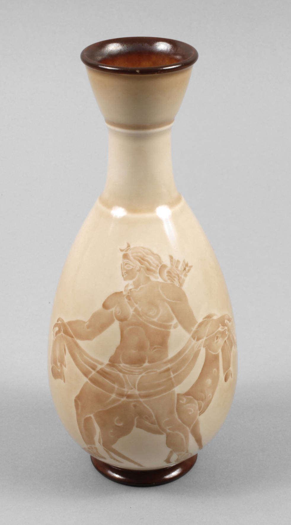 Sevres antikisierende Vase