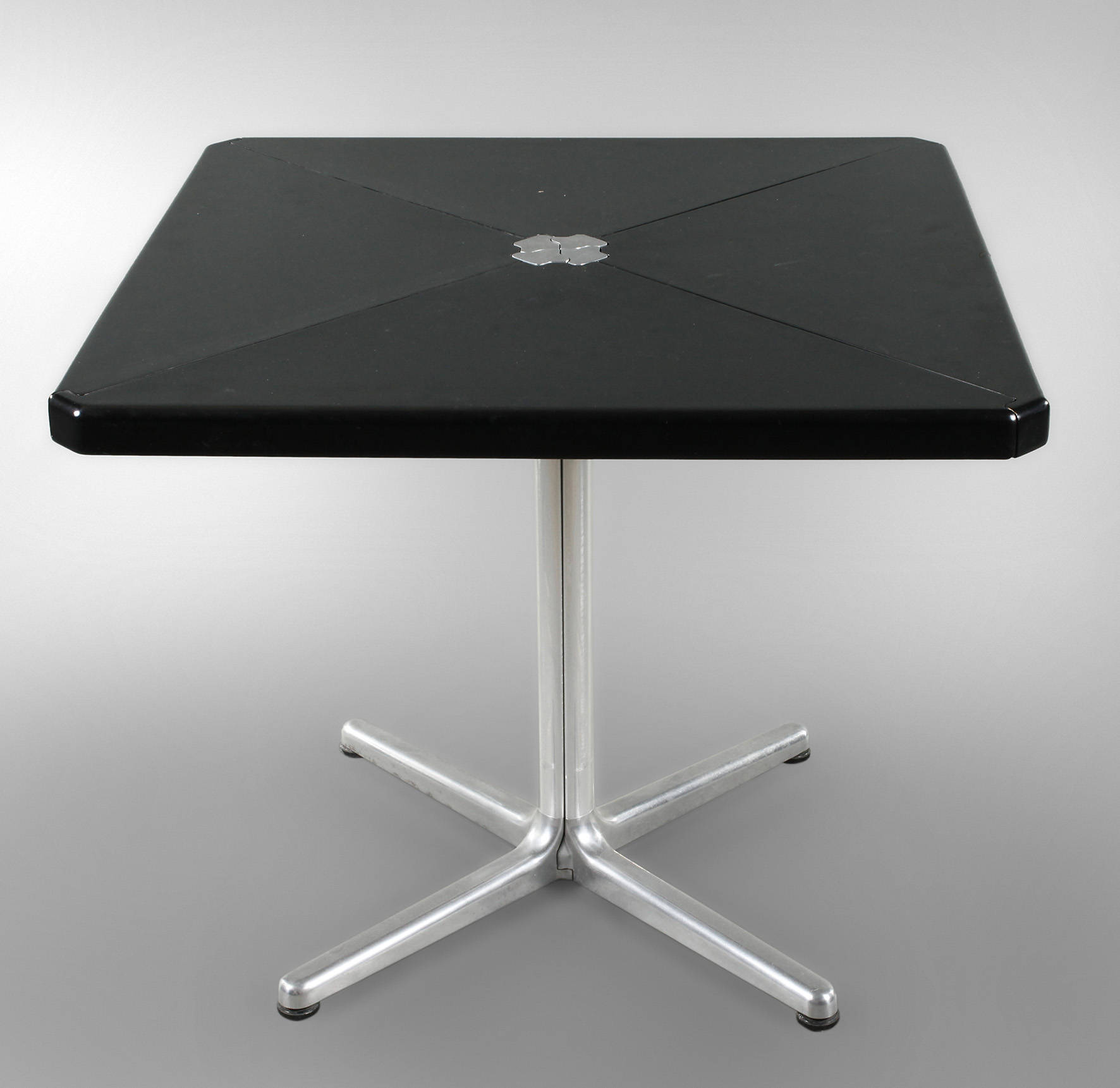 Klapptisch Castelli ”Plano”