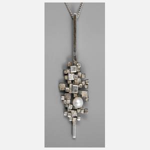 Silberanhänger mit Perle