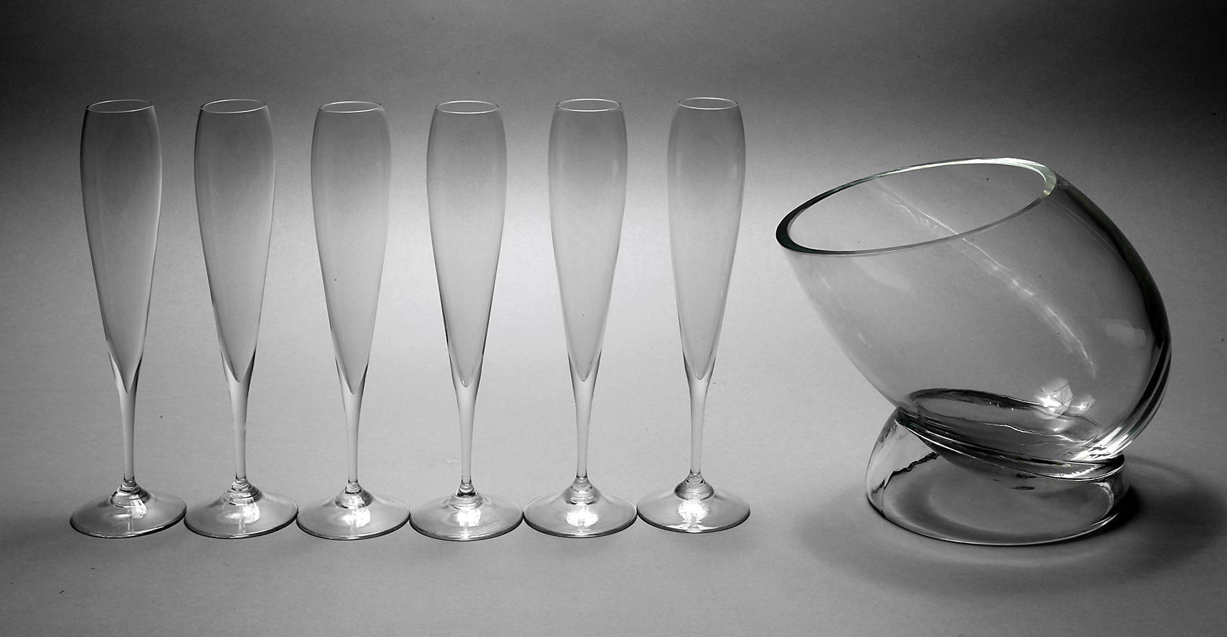 Luigi Colani Sektkühler mit passenden Sektflöten