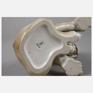 Allach ”Sitzender junger Dackel”