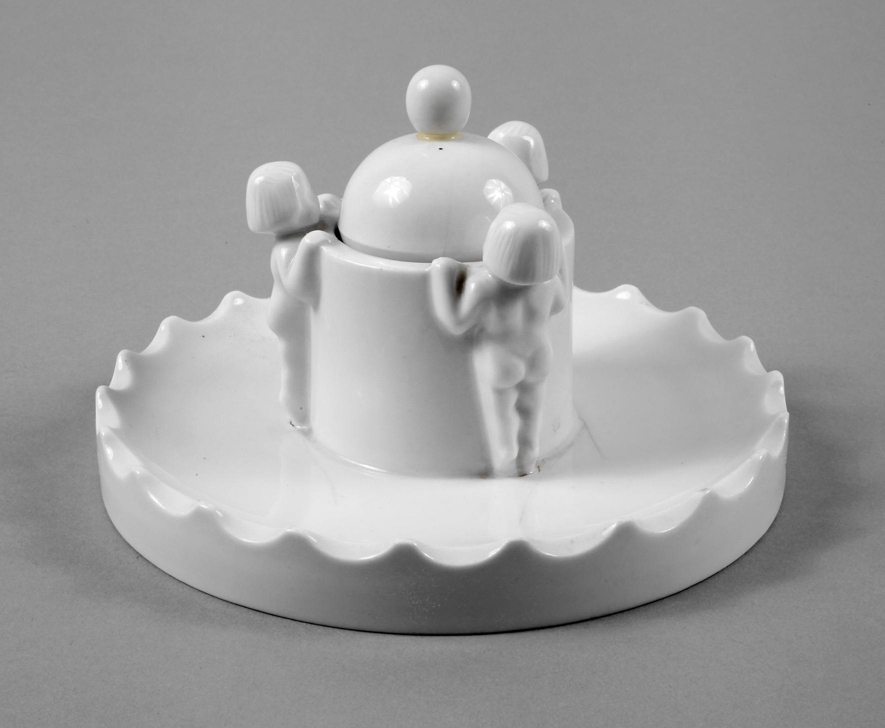 Figürliches Tintenfass