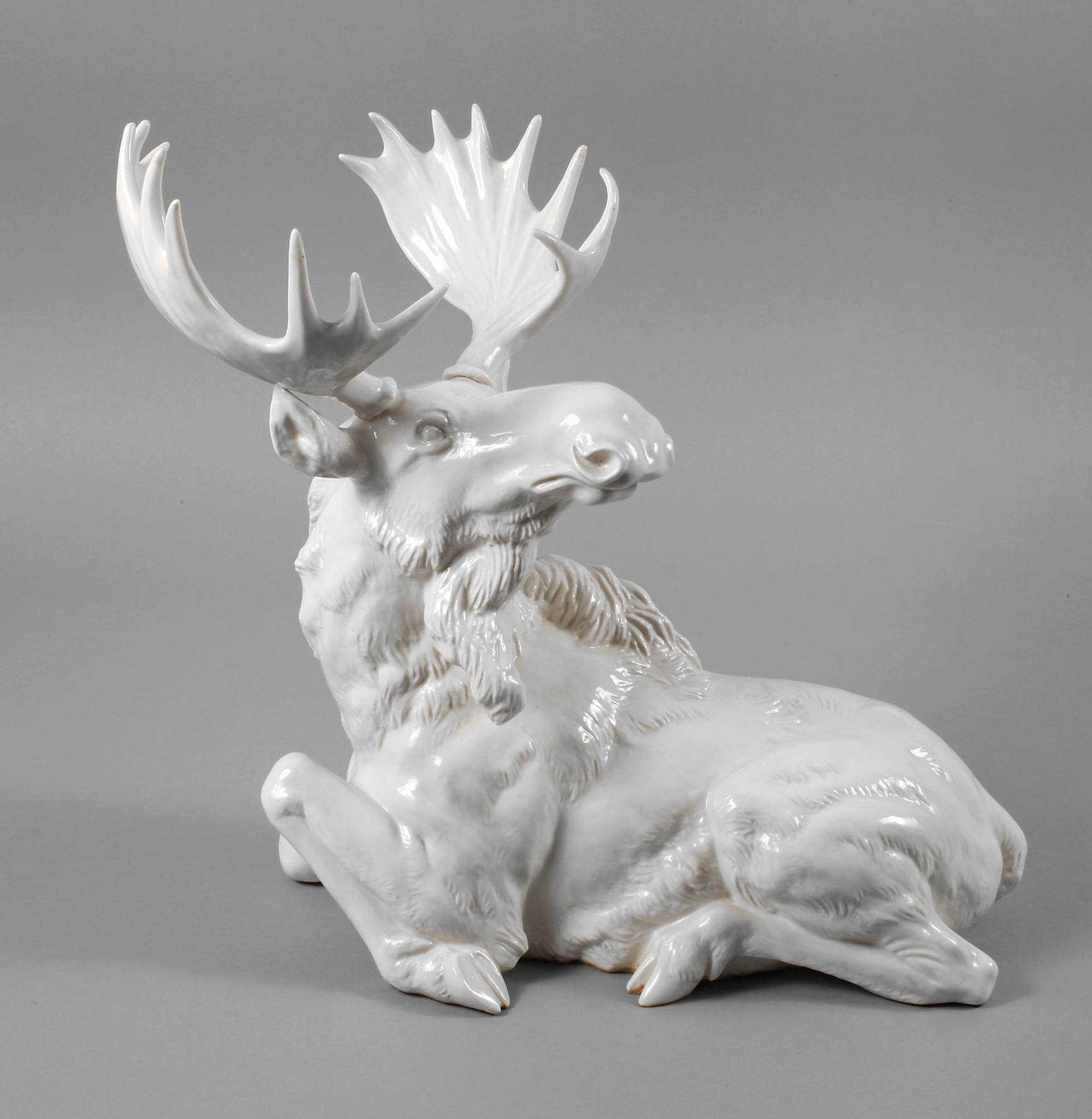 Hutschenreuther liegender Elch