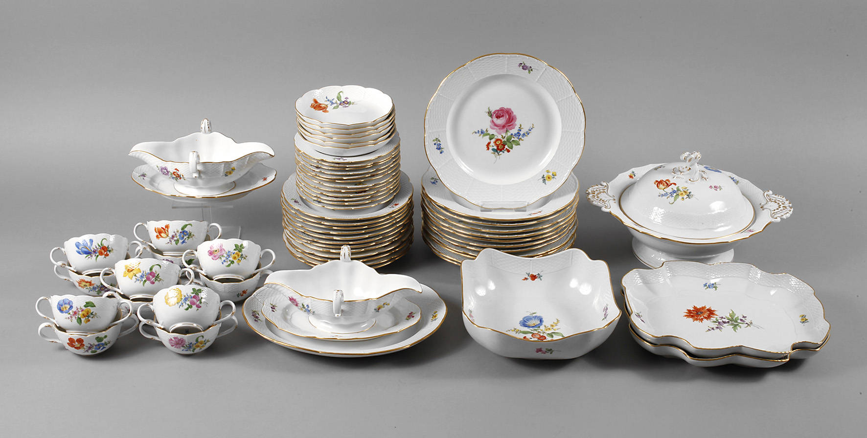 Meissen Speiseservice ”Ozier” für zwölf Personen