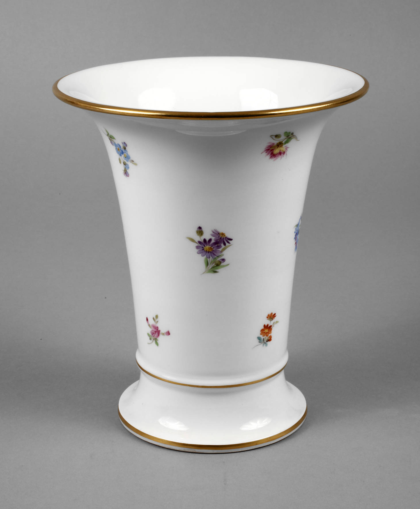 Meissen Trichtervase