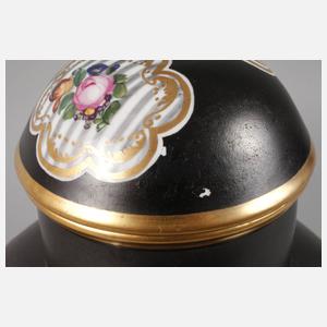 Nymphenburg Deckelvase