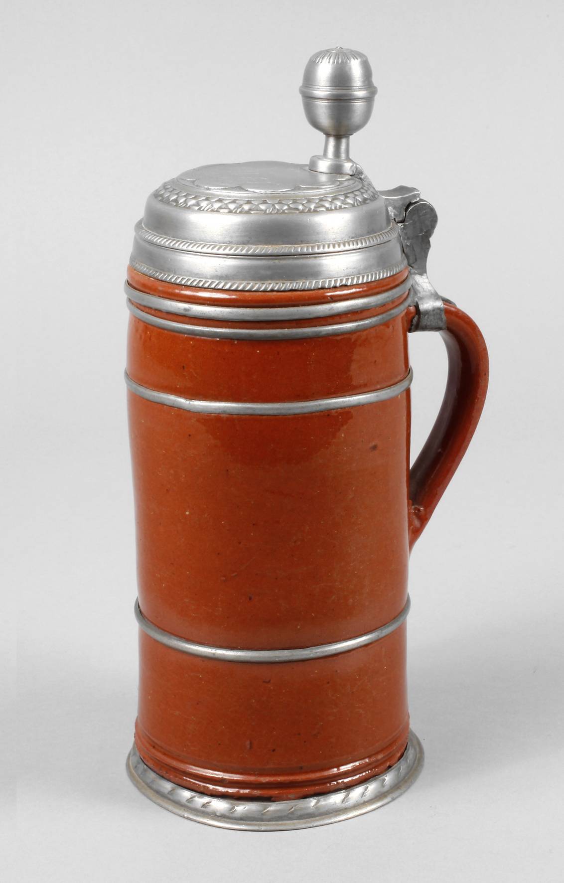 Hoher sächsischer Walzenkrug