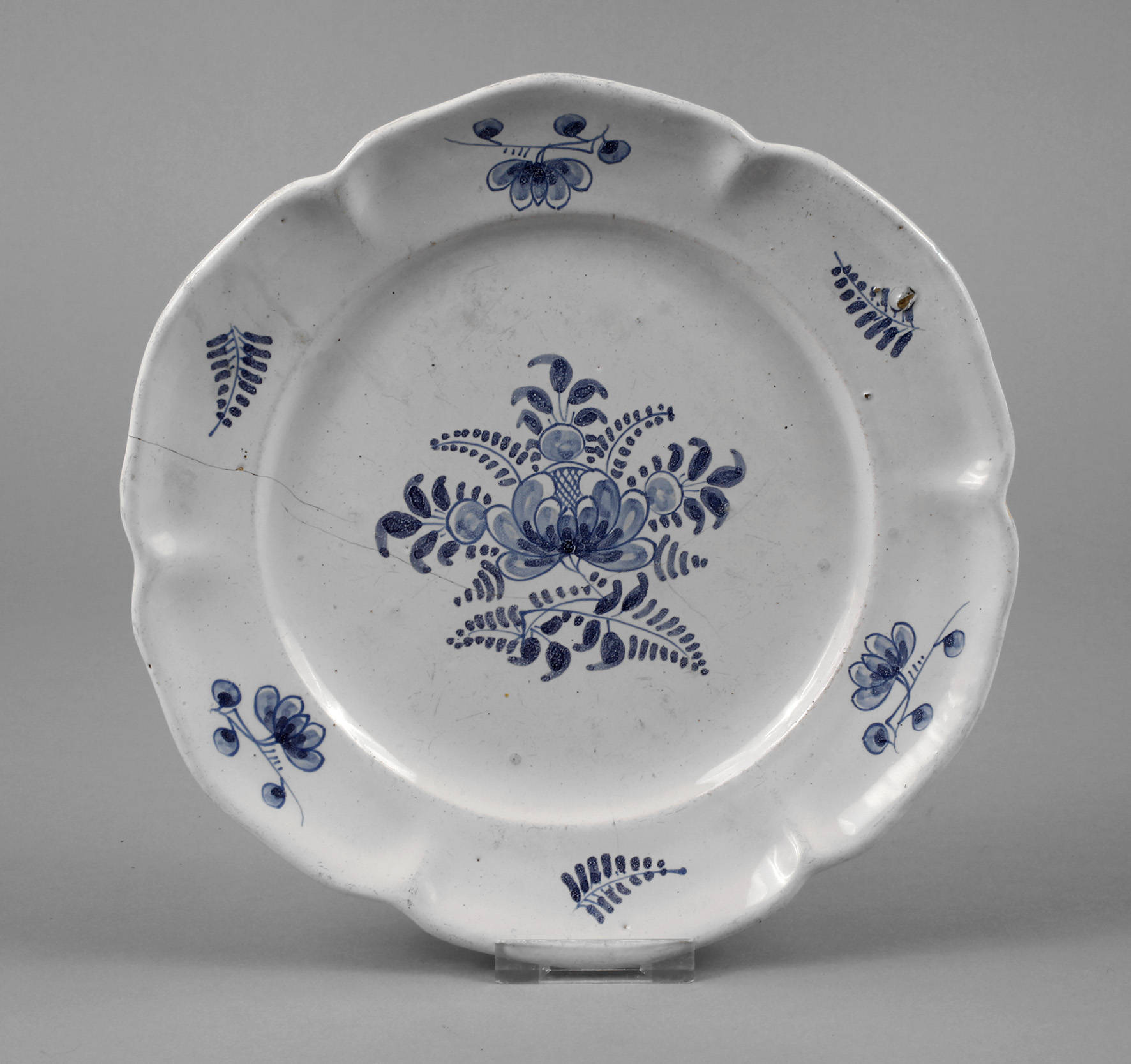 Fayenceteller Magdeburg