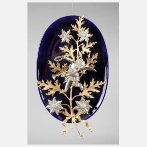 Keramik-Wandteller mit Engelsapplikation