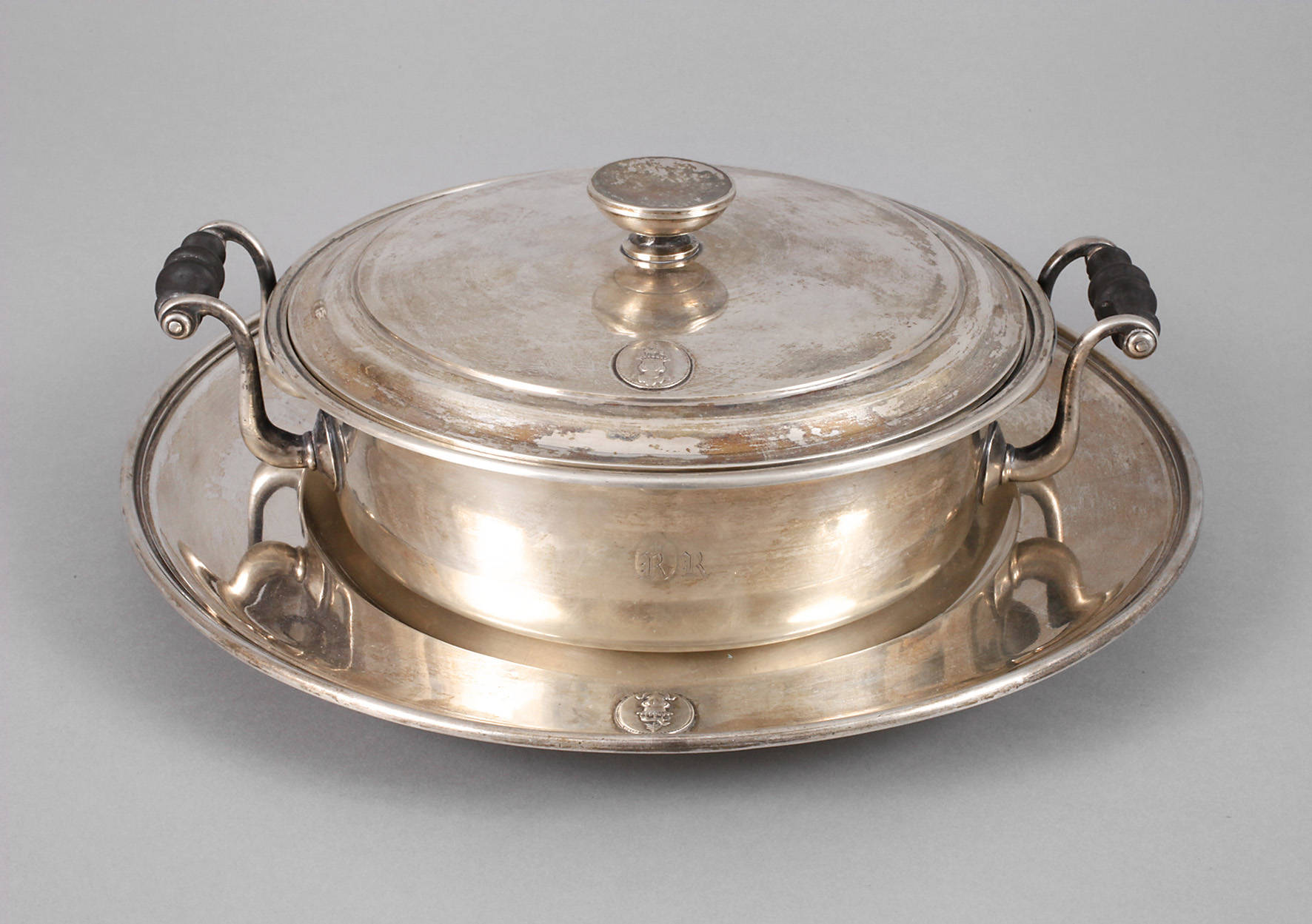 Wien Terrine aus Adelsbesitz