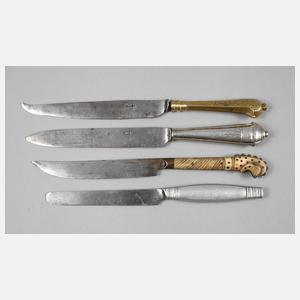 Vier Sammlermesser