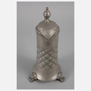 Zinnteller und Kanne