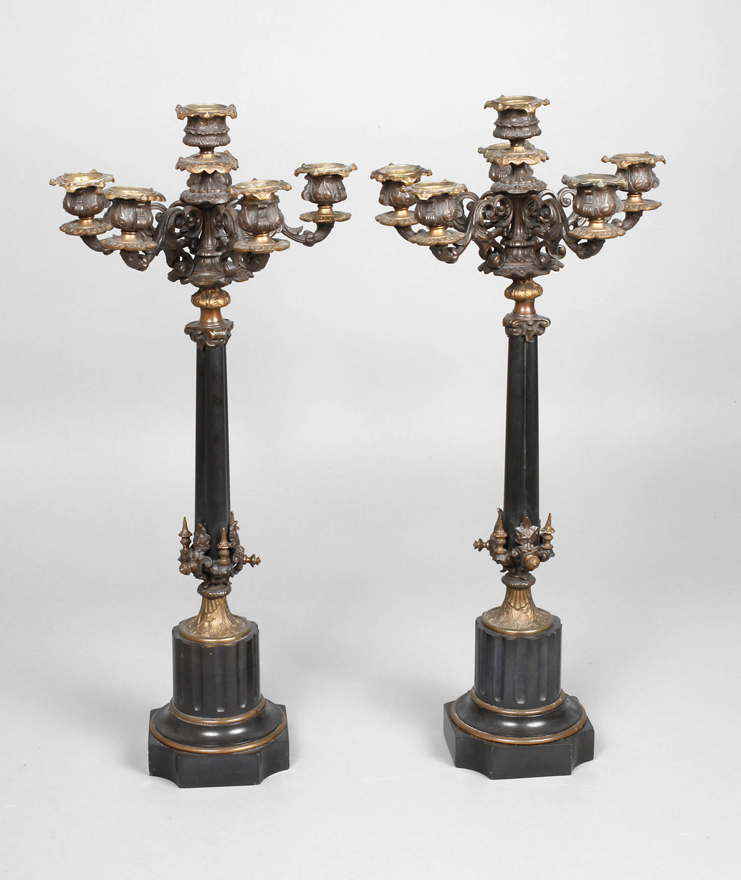 Paar sechsflammige Girandolen